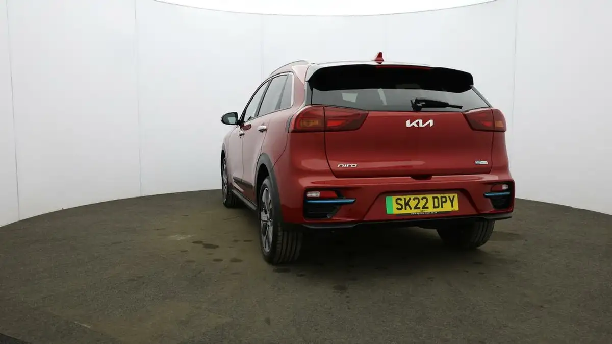 2022-kia-niro-ev-e-3-big-30
