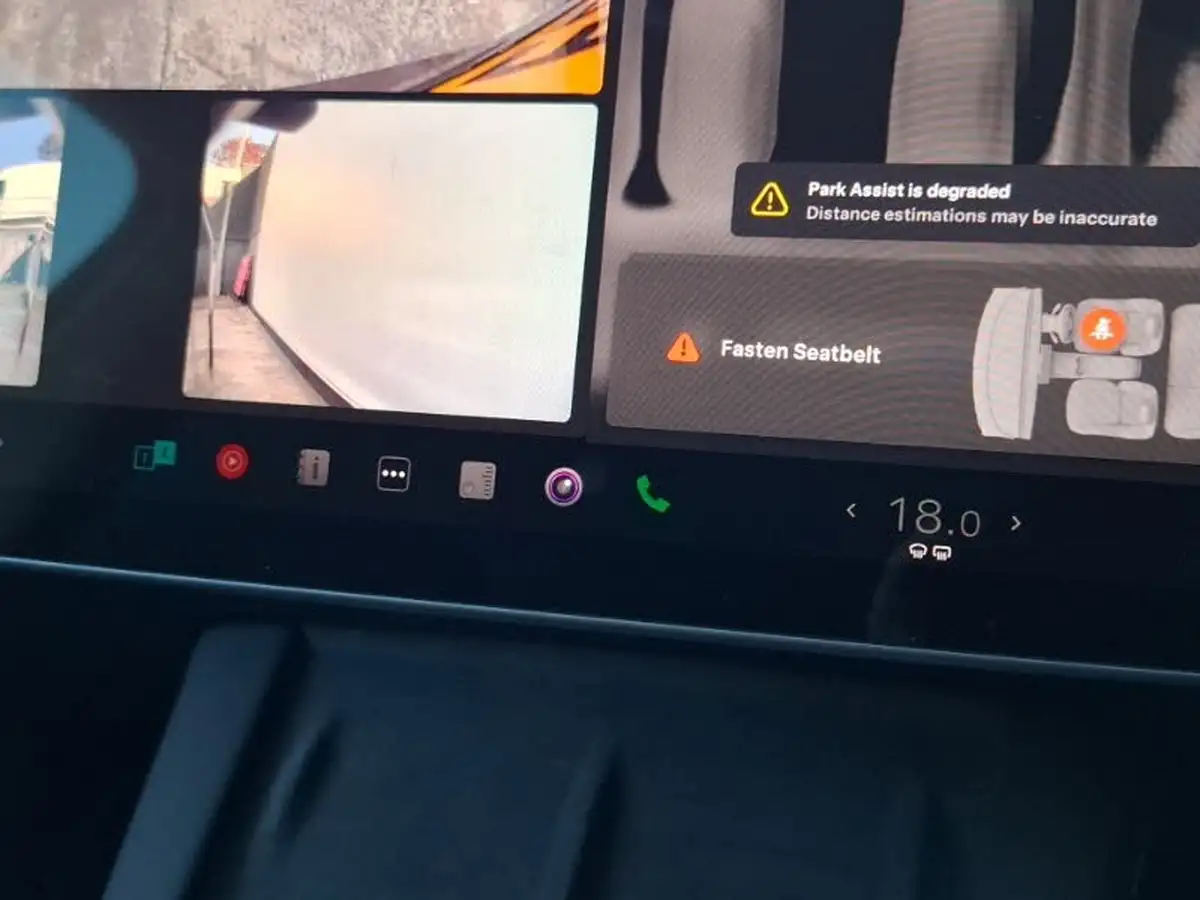 2022-tesla-model-y-e-long-range-big-10
