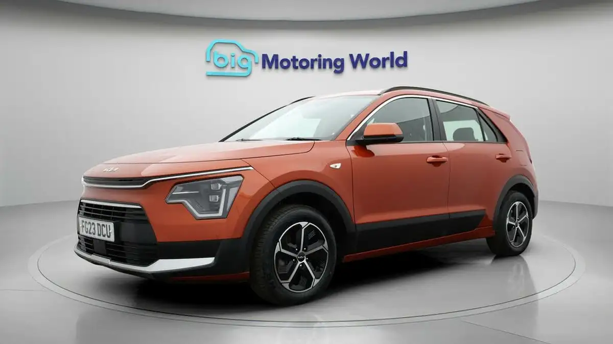 2023-kia-niro-16-gdi-139bhp-hev-132kwh-big-2