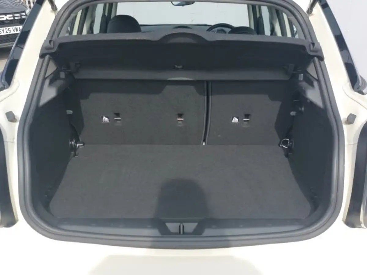 2022-mini-cooper-15-cooper-classic-hatchback-5d-auto-big-7