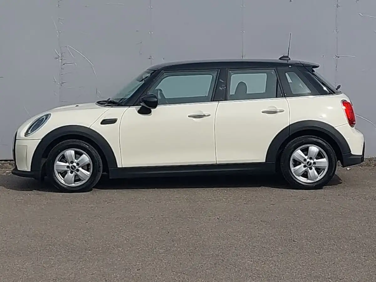 2022-mini-cooper-15-cooper-classic-hatchback-5d-auto-big-3