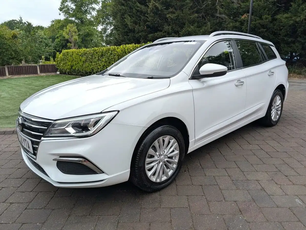 2021-mg-mg5-e-exclusive-ev-big-6
