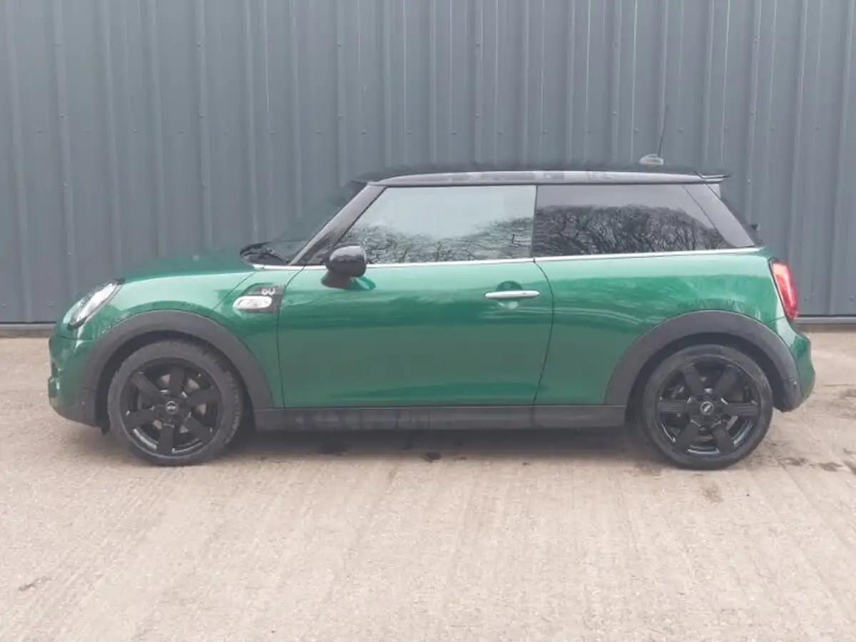 2019-mini-cooper-20-cooper-s-60-years-edition-big-3