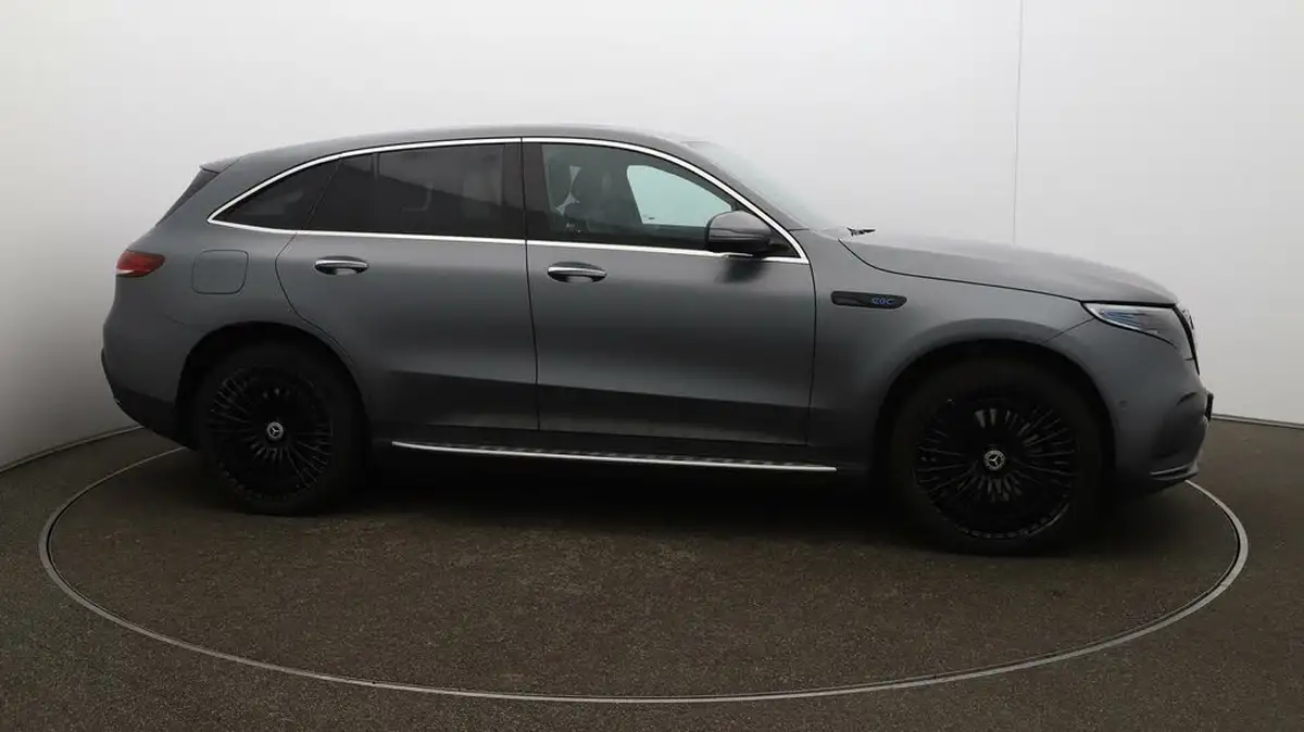 2022-mercedes-benz-eqc-e-eqc-400-amg-line-premium-plus-big-51
