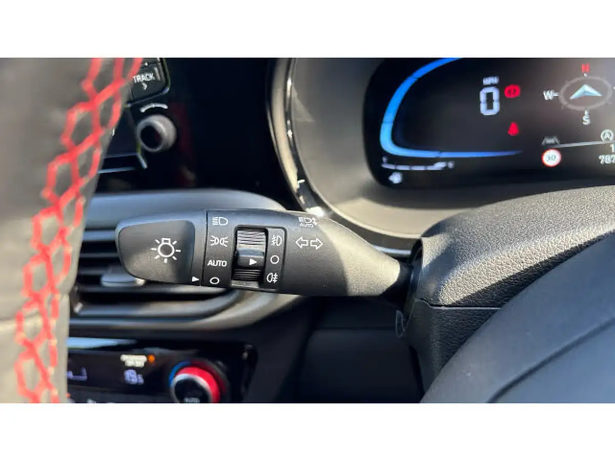 2024-hyundai-i10-10-t-gdi-n-line-90ps-two-tone-roof-big-56