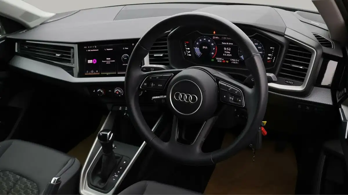 2023-audi-a1-10-25-tfsi-sport-s-tronic-big-8