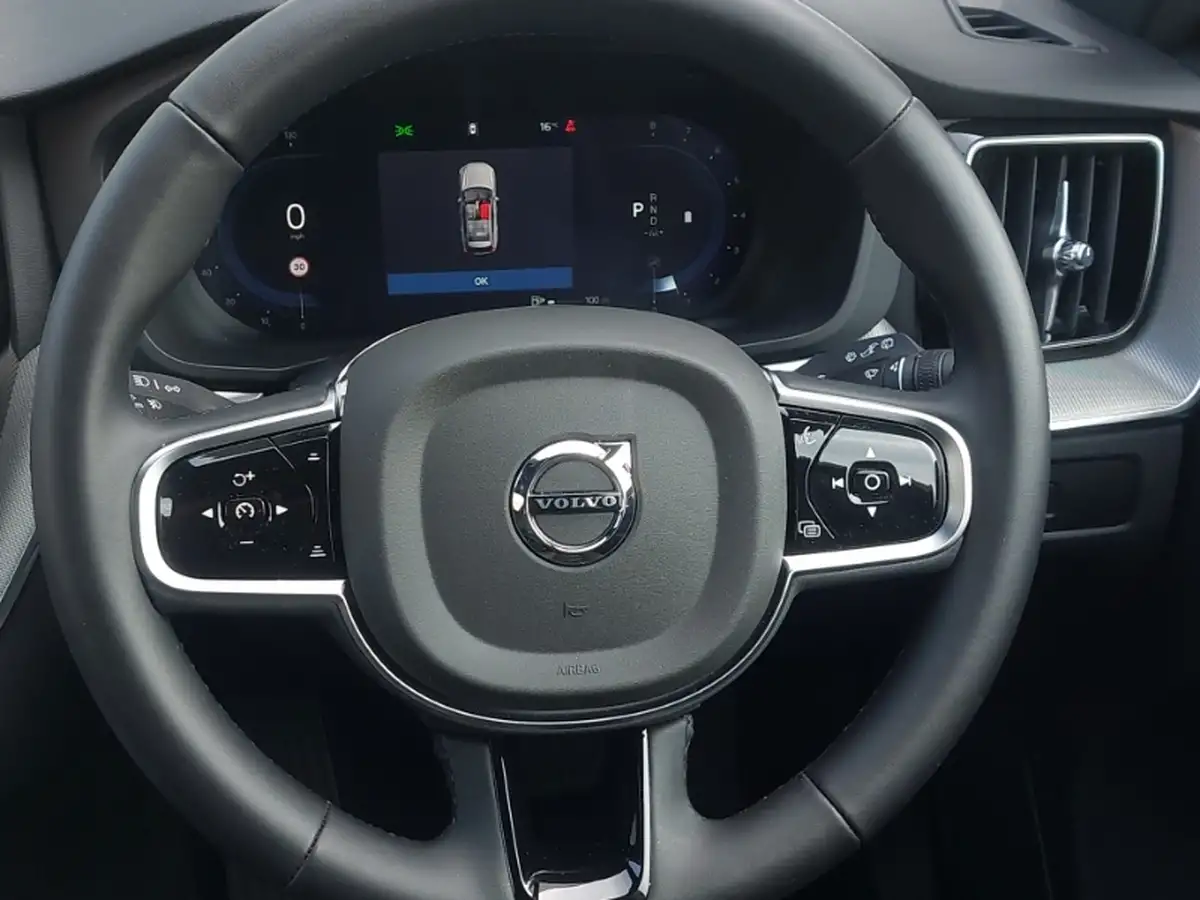 2022-volvo-xc60-20td-b4-plus-big-6
