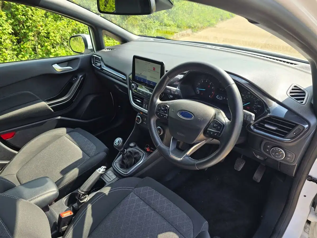 2021-ford-fiesta-10t-active-edition-125ps-hybrid-mhev-big-32
