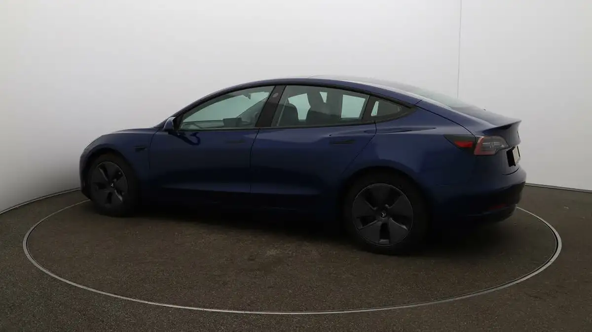 2021-tesla-model-3-e-standard-plus-big-44