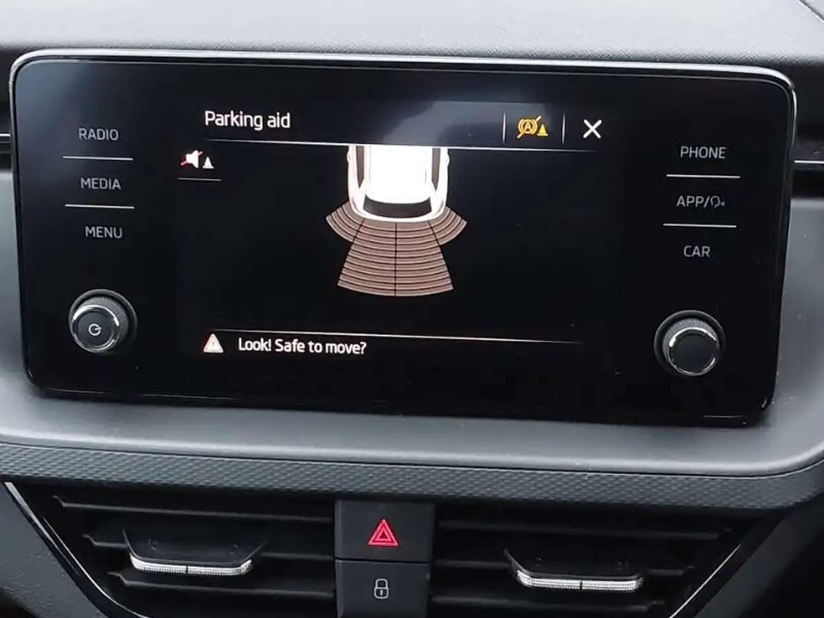 2020-skoda-kamiq-10-tsi-se-115ps-dsg-big-16