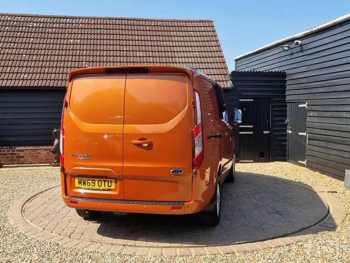2019-ford-transit-custom-20tdci-300-l1h1-limited-130pseu6dt-double-cab-in-van-big-37