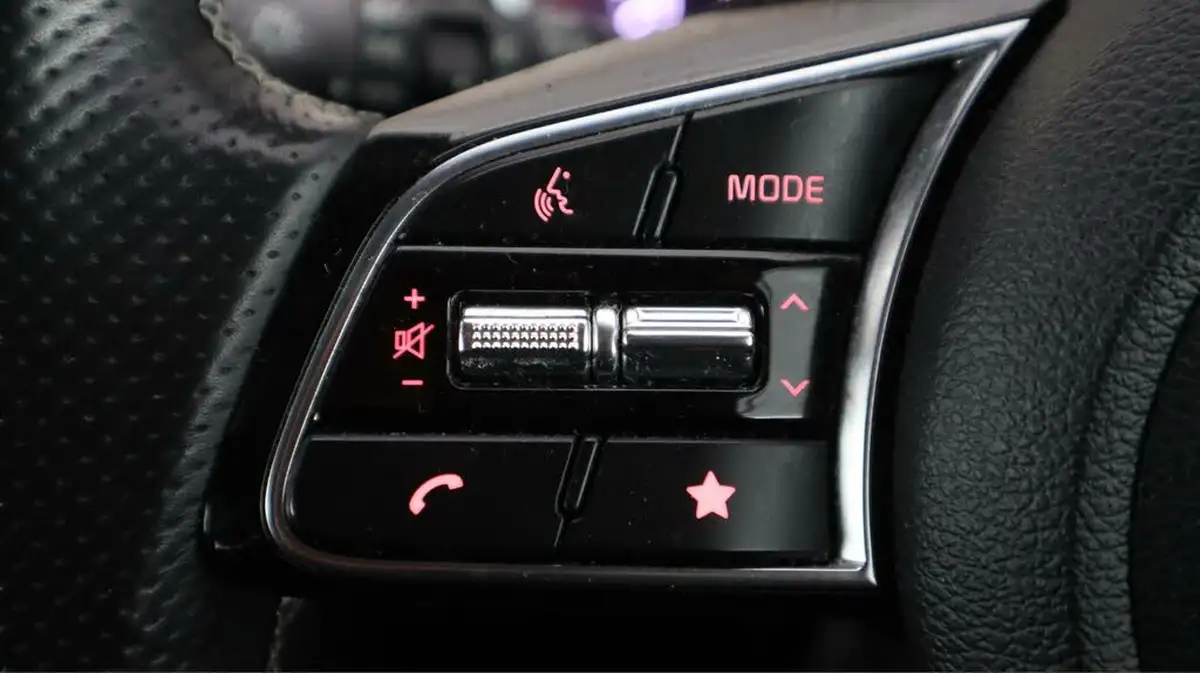 2022-kia-pro-ceed-15-t-gdi-gt-line-big-22