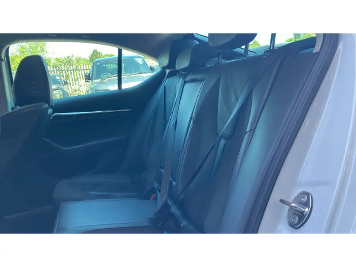 2020-skoda-octavia-20tdi-se-l-first-edition-115ps-hatchback-big-15