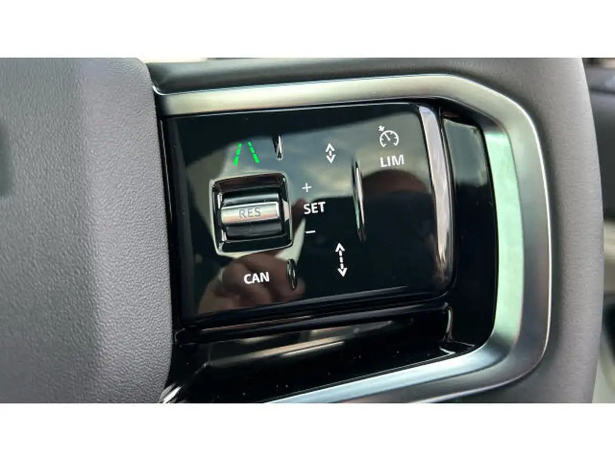 2024-land-rover-discovery-sport-20-d200-dynamic-se-big-47