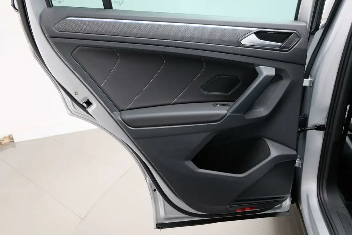 2024-volkswagen-tiguan-15-tsi-r-line-edition-big-49