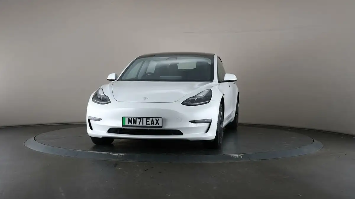 2021-tesla-model-3-e-long-range-awd-big-46
