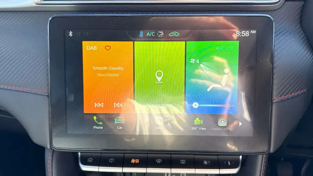 2023-mg-zs-suv-15-vti-tech-exclusive-big-11