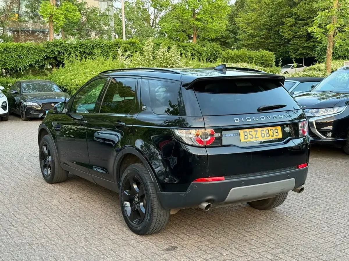2018-land-rover-discovery-sport-20ed4-se-tech-152ps-big-8
