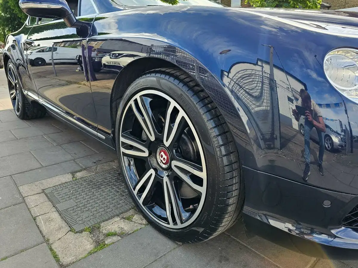 2013-bentley-continental-40-gt-v8-big-19