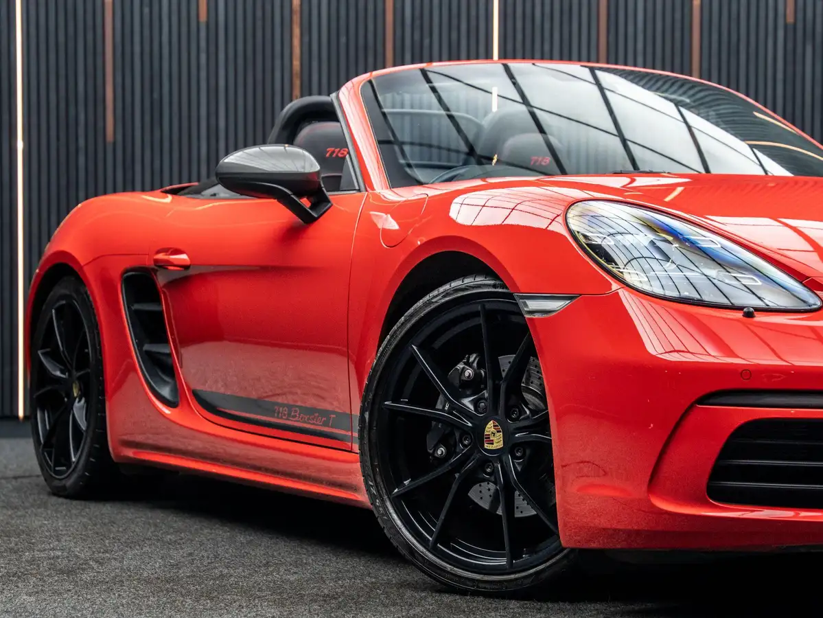 2019-porsche-boxster-718-20-boxster-t-pdk-big-12