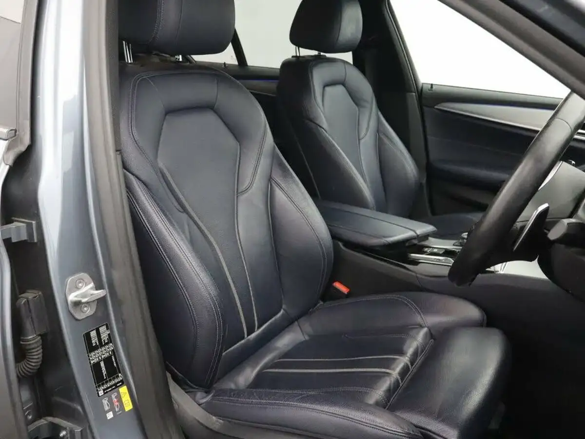 2018-bmw-5-series-20-530e-m-sport-big-13