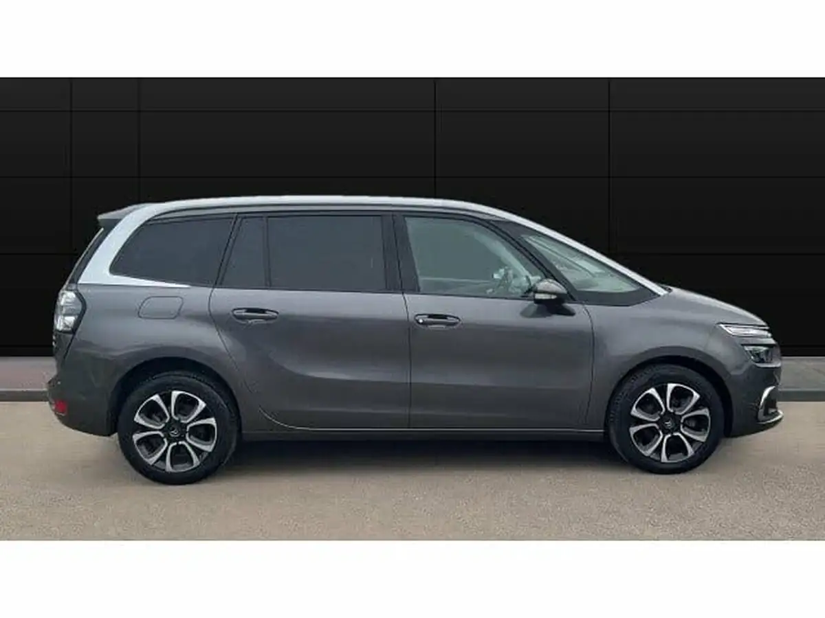 2019-citroen-grand-c4-spacetourer-15bluehdi-flair-eat8-big-4