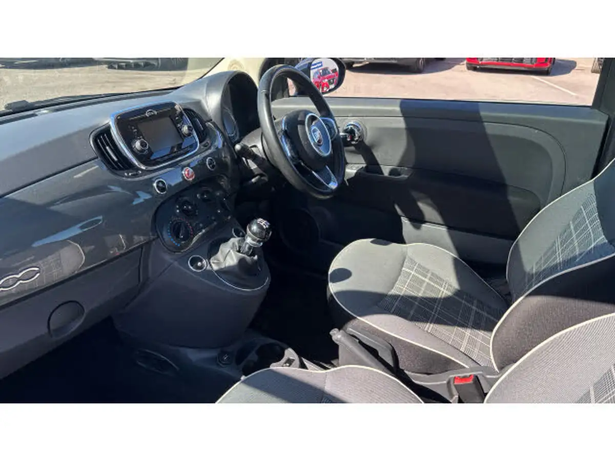 2016-fiat-500-12-lounge-big-8