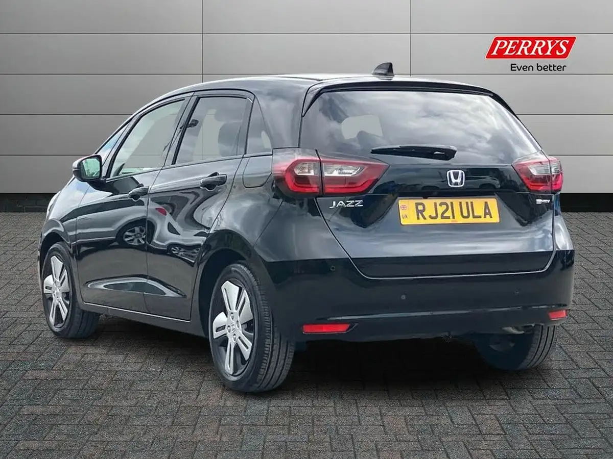 2021-honda-jazz-15-i-mmd-ex-107ps-big-1