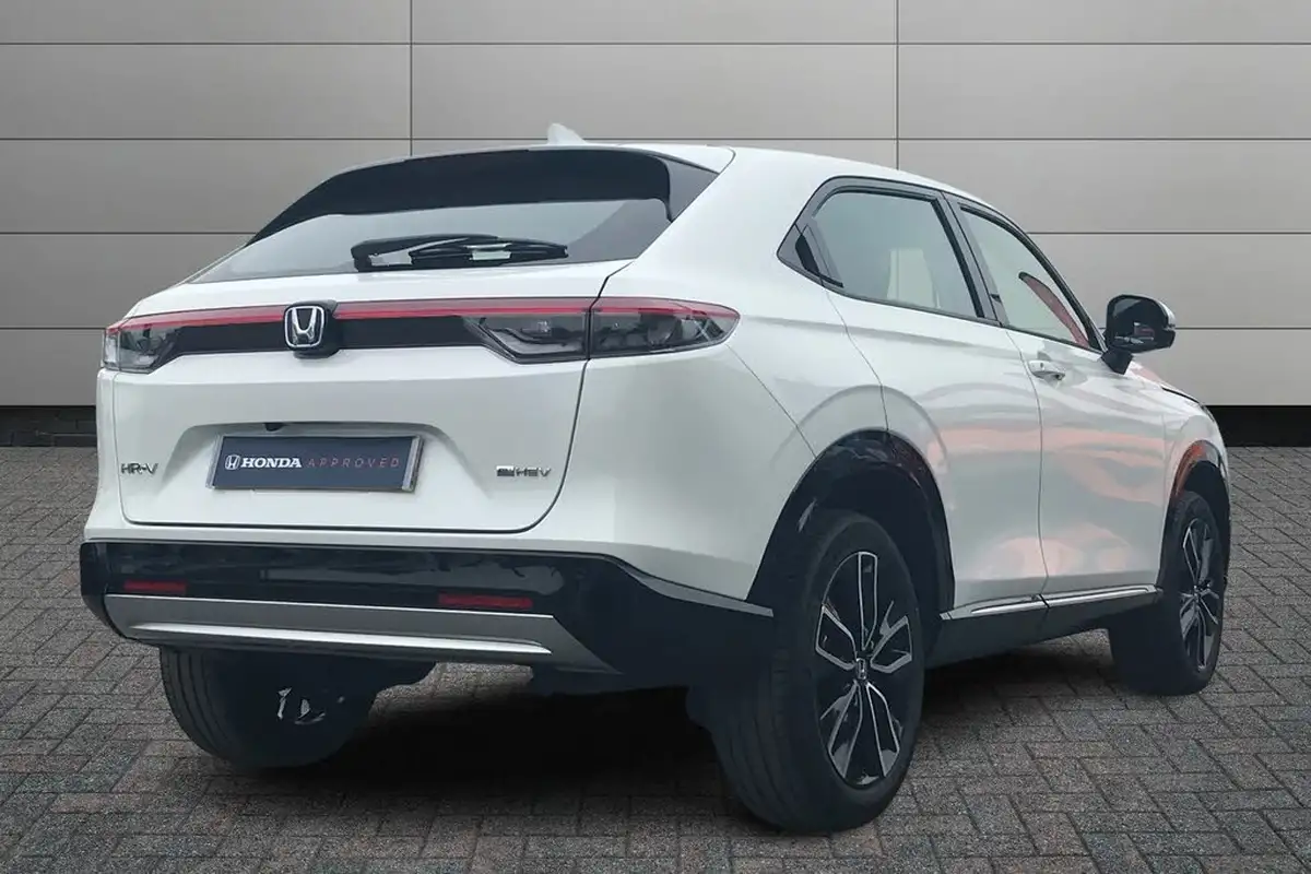 2024-honda-hr-v-15-i-mmd-advance-big-11