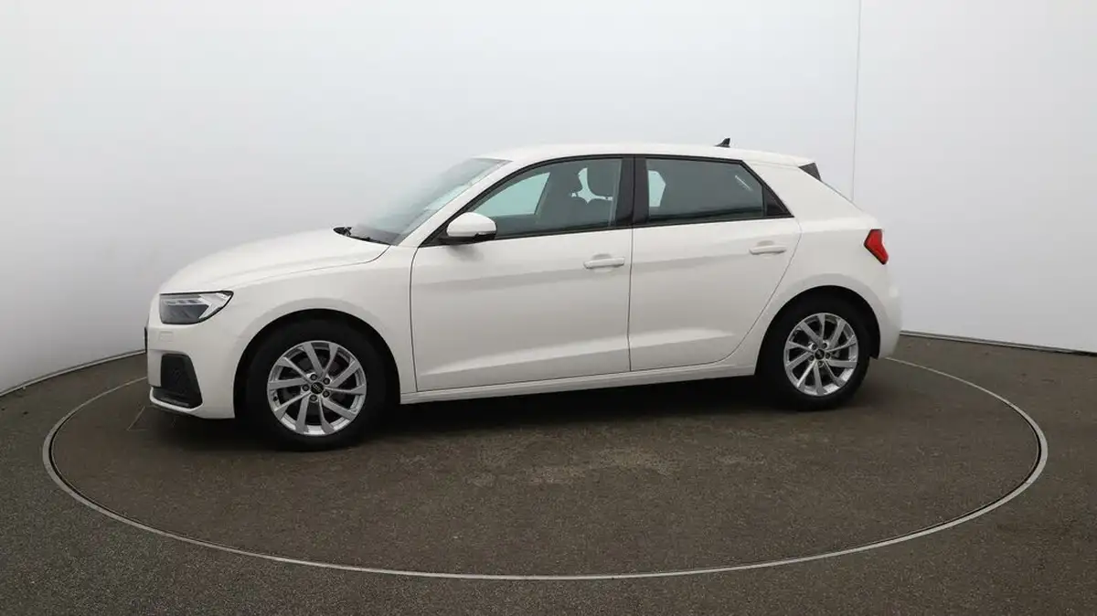 2022-audi-a1-10-30-tfsi-sport-s-tronic-big-63