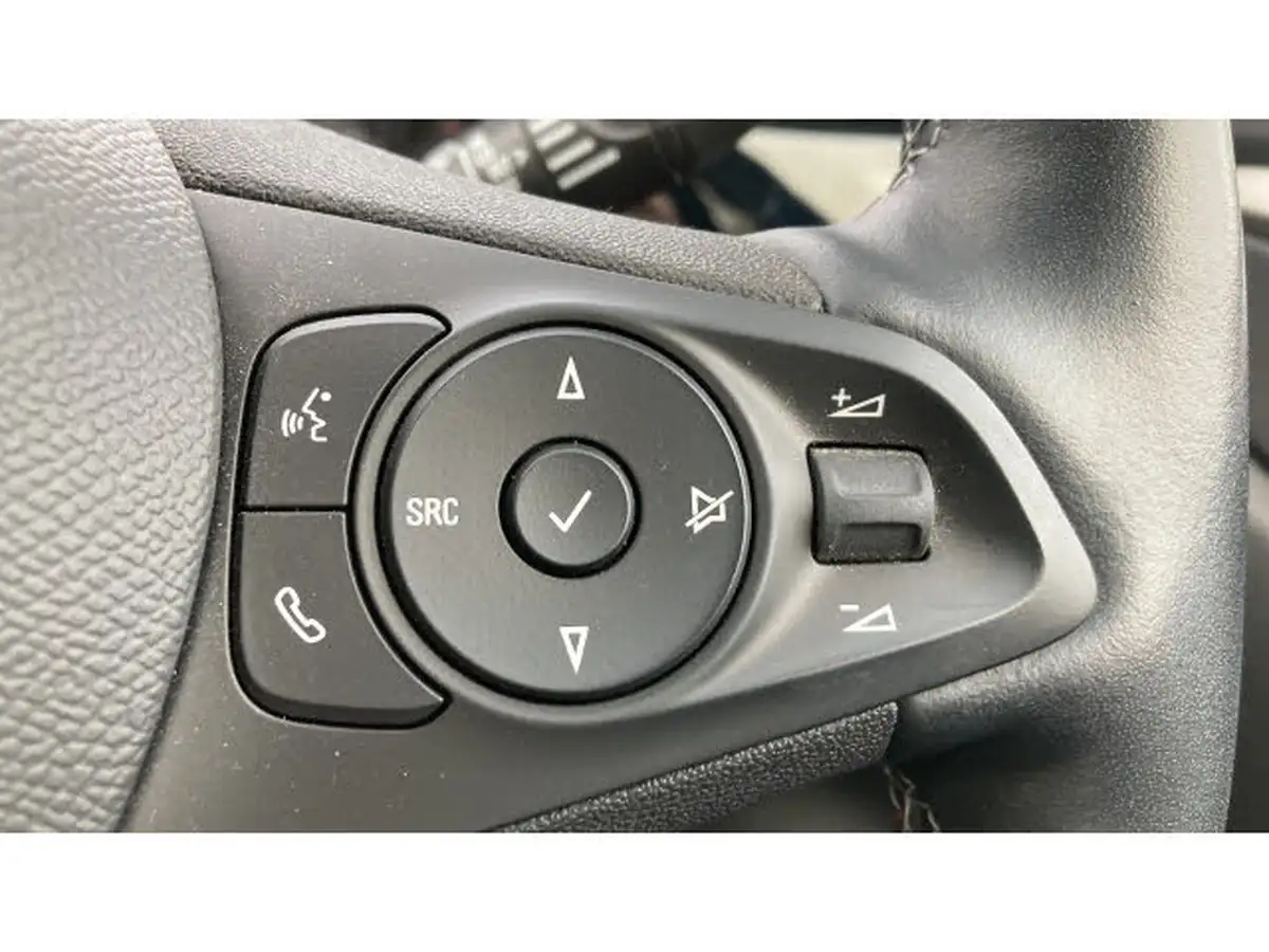 2022-vauxhall-corsa-12i-se-edition-big-21