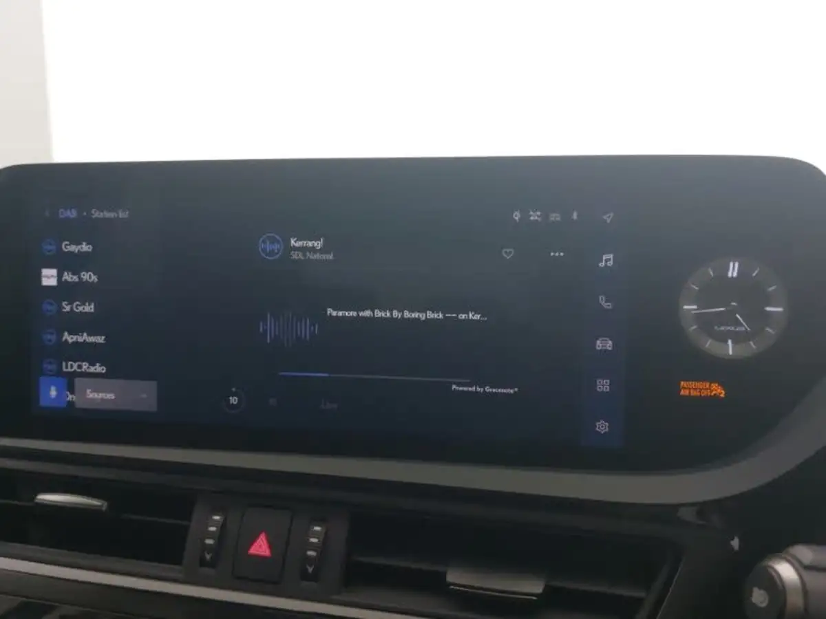 2021-lexus-es-300h-25-es-215bhp-big-12