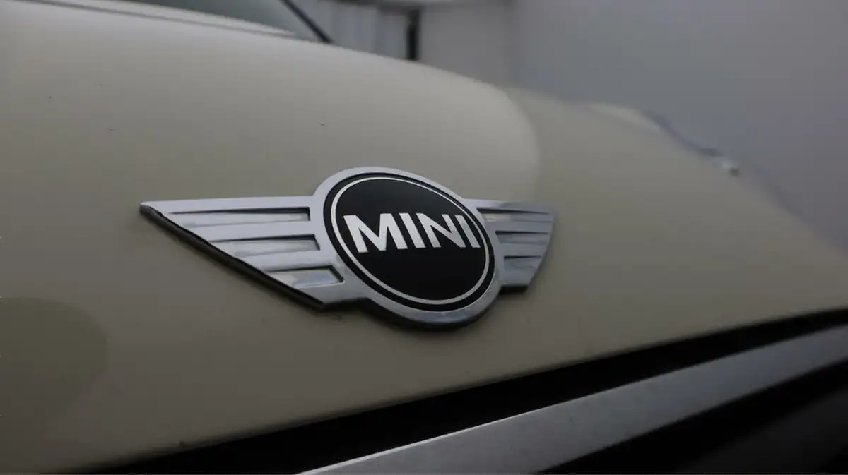 2018-mini-cooper-15-cooper-series-ii-ss-hatchback-3d-big-21