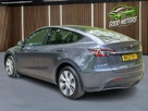 2022-tesla-model-y-e-long-range-small-8