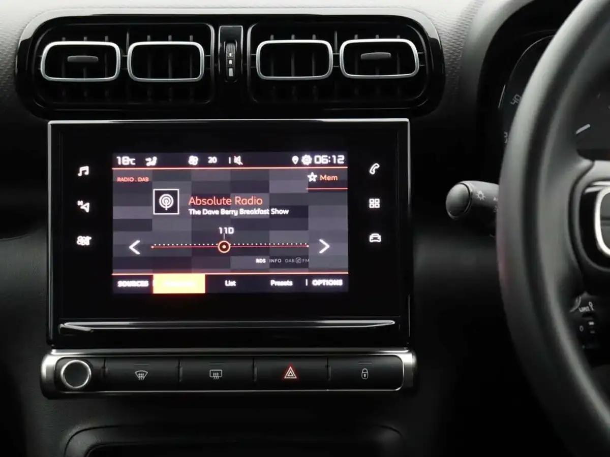 2022-citroen-c3-aircross-12-puretech-c-series-edition-big-8