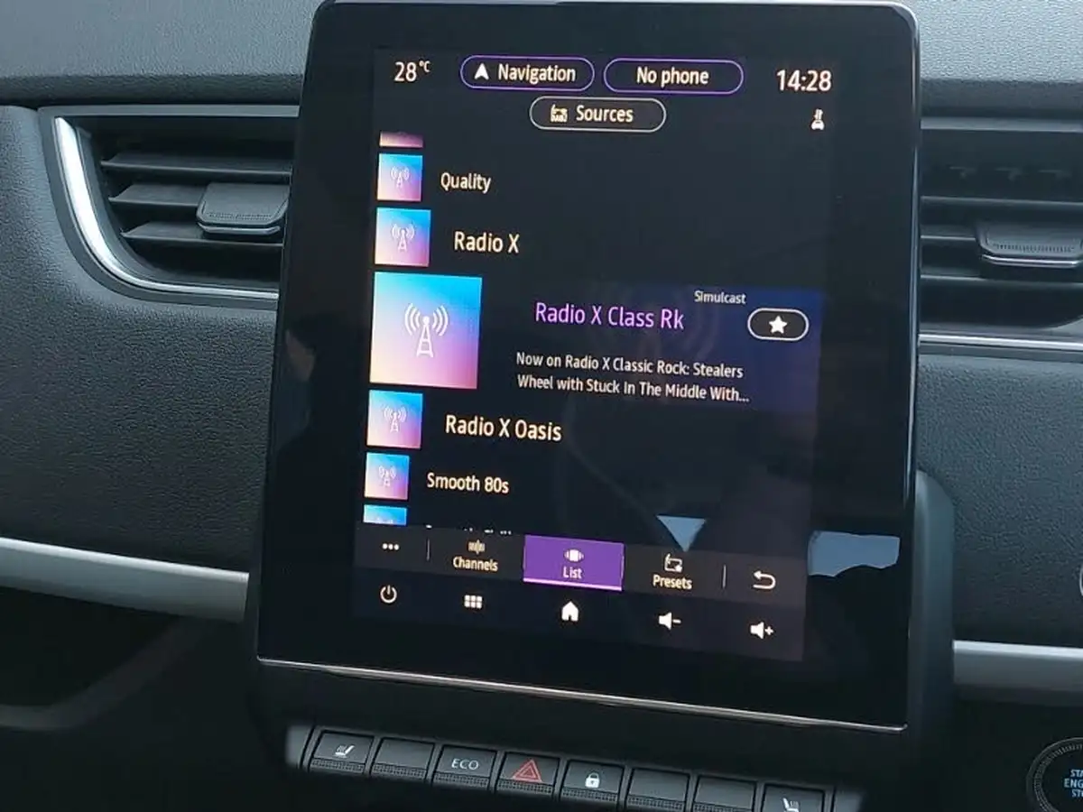 2020-renault-zoe-e-i-gt-line-rapid-charge-big-12