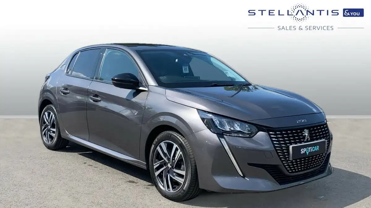 2023-peugeot-208-12-puretech-allure-premium-100ps-big-0