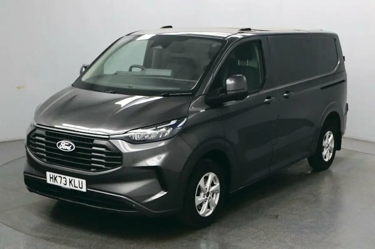 2023-ford-transit-custom-20tdci-320-l1h1-limited-136pseu6e-panel-van-1996cc-auto-big-0