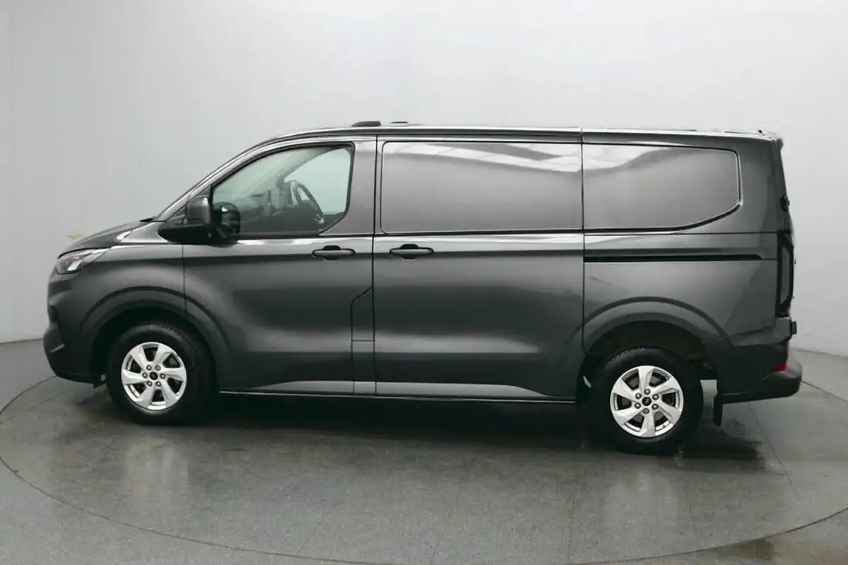 2023-ford-transit-custom-20tdci-320-l1h1-limited-136pseu6e-panel-van-1996cc-auto-big-4