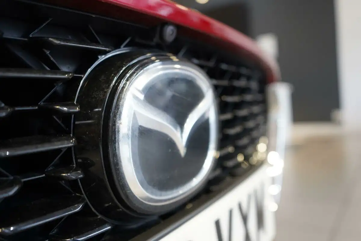 2019-mazda-mazda3-20-gt-sport-tech-180ps-saloon-4d-auto-big-54