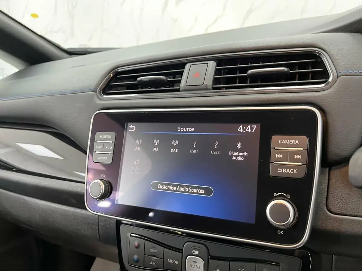 2021-nissan-leaf-e-n-connecta-big-21