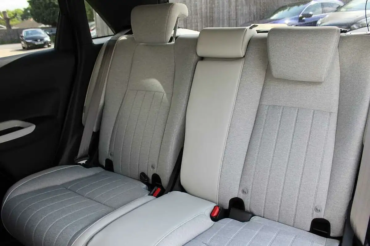 2022-honda-jazz-15-i-mmd-ex-107ps-big-7
