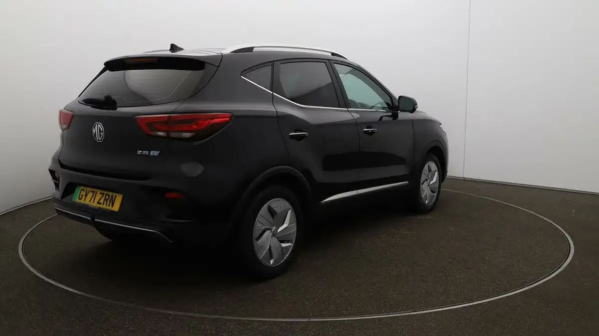 2022-mg-zs-suv-e-trophy-ev-176ps-big-7