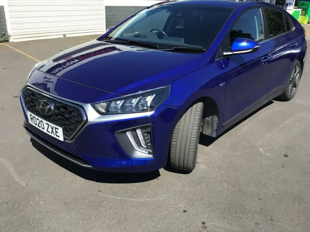 2020-hyundai-ioniq-16-gdi-premium-se-hybrid-big-8