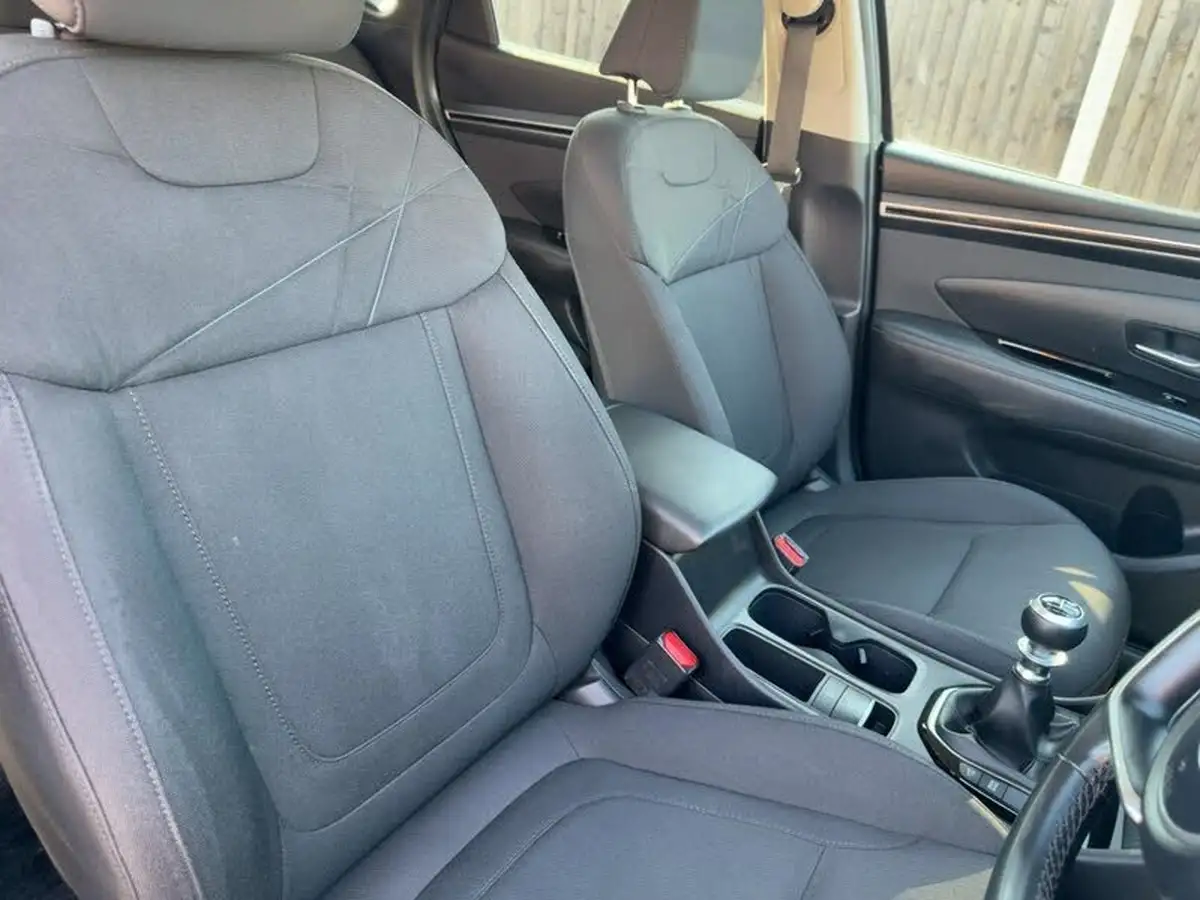 2022-hyundai-tucson-16-t-gdi-se-connect-150ps-big-23