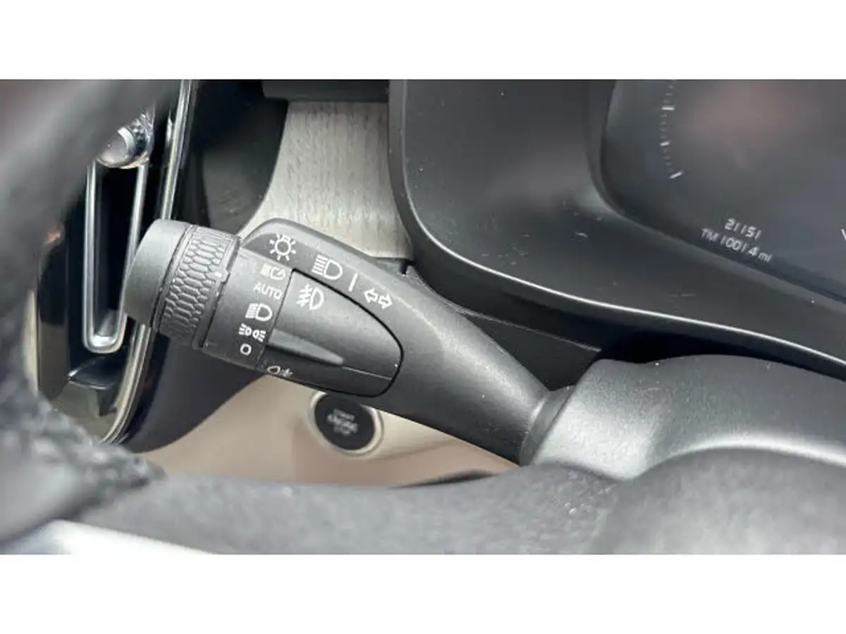 2022-volvo-xc40-15-t5-inscription-pro-big-23