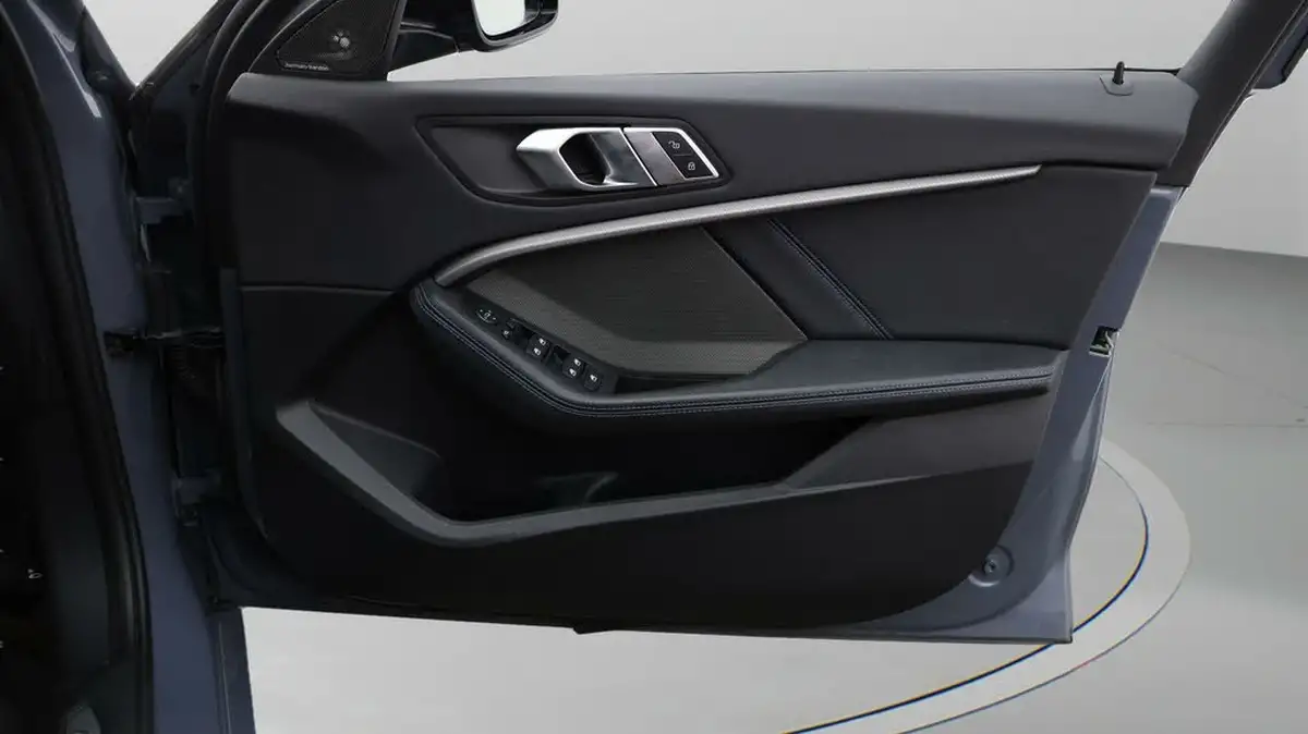 2020-bmw-1-series-big-14