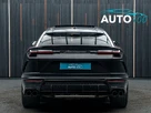 2022-lamborghini-urus-40-no-trim-small-23