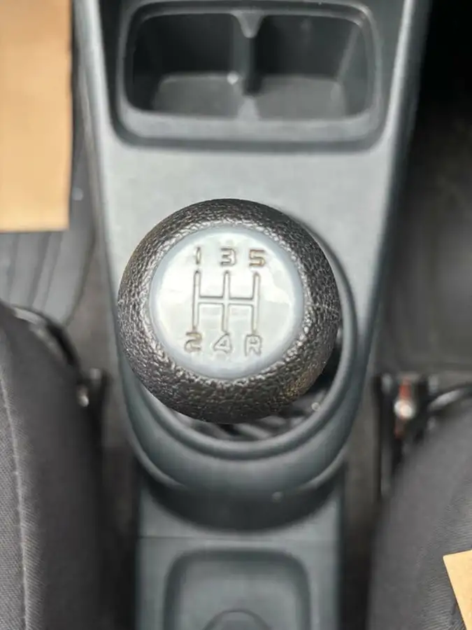 2014-suzuki-alto-10-sz-big-51