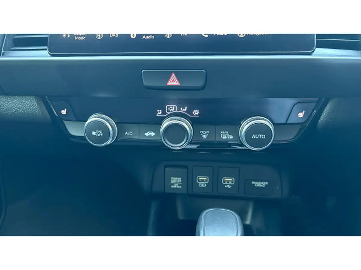 2021-honda-jazz-15-i-mmd-ex-107ps-big-27